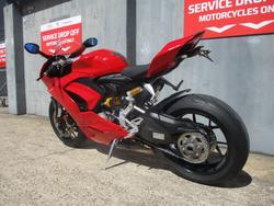 2022 DUCATI PANIGALE V2