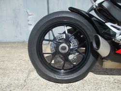 2022 DUCATI PANIGALE V2