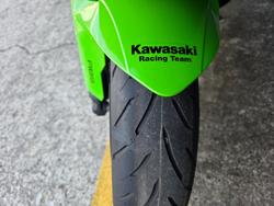 2024 Kawasaki NINJA 400 ZX-4RR KRT GREEN