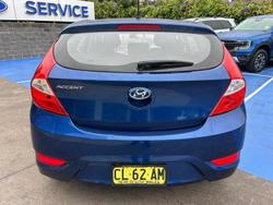 2016 Hyundai Accent Active