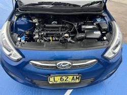 2016 Hyundai Accent Active