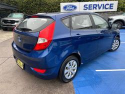 2016 Hyundai Accent Active