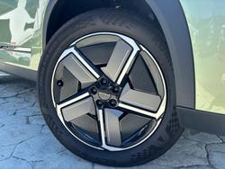 2025 Jaecoo J7 SHS Track