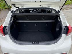 2017 Kia Rio S YB MY17 Clear White