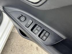 2017 Kia Rio S YB MY17 Clear White