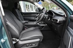 2025 LDV D90 Executive