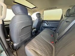 2025 LDV D90 Executive