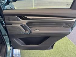 2025 LDV D90 Executive