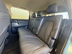 2025 LDV D90 Executive