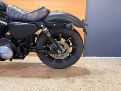 2017 Harley-davidson XL883 IRON 883 Black