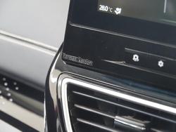 2025 Mahindra XUV3XO AX7L