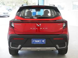 2025 Mahindra XUV3XO AX7L