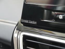 2025 Mahindra XUV3XO AX7L