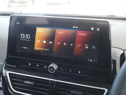 2025 Mahindra XUV3XO AX7L