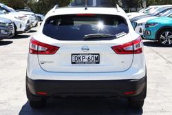 2016 Nissan QASHQAI Ti