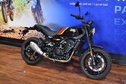 2024 Royal Enfield GUERILLA 450 Black