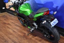 2015 Kawasaki Z300 ABS Green
