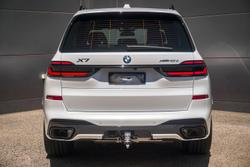 2025 BMW X7 xDrive40d M Sport