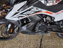 2019 KTM 790 Adventure