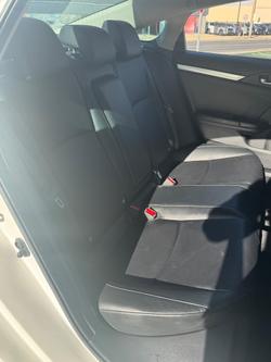 2018 Honda Civic VTi-LX 10th Gen MY18 White Orchid