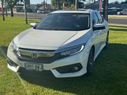 2018 Honda Civic VTi-LX 10th Gen MY18 White Orchid