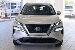 2024 Nissan X-TRAIL ST