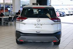 2024 Nissan X-TRAIL ST