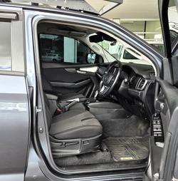 2024 Mazda BT-50 XTR