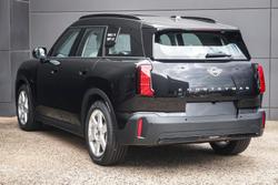 2024 MINI Countryman E Classic