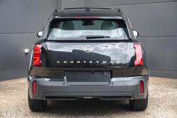 2024 MINI Countryman E Classic