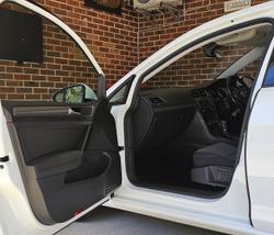 2016 Volkswagen Golf 92TSI Trendline 7 MY17 Pure White