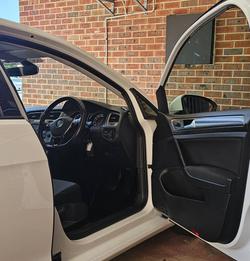 2016 Volkswagen Golf 92TSI Trendline 7 MY17 Pure White