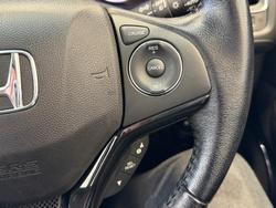 2016 Honda HR-V VTi-S