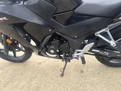 2016 Honda CBR300R Black