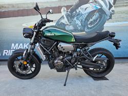 2016 Yamaha XSR700 Green