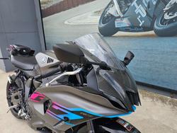 2024 Yamaha YZF-R7LA