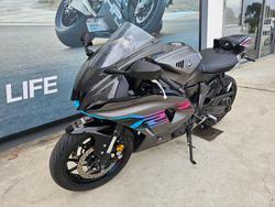 2024 Yamaha YZF-R7LA GREY