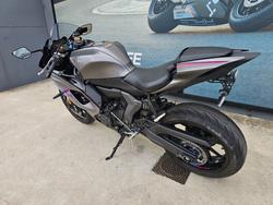 2024 Yamaha YZF-R7LA GREY