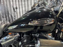 2012 Harley-davidson FLD SWITCHBACK Black