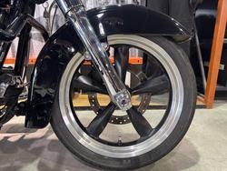 2012 Harley-davidson FLD SWITCHBACK Black