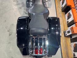 2012 Harley-davidson FLD SWITCHBACK Black