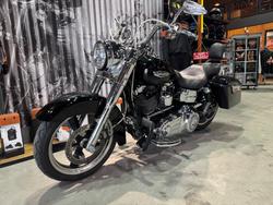 2012 Harley-davidson FLD SWITCHBACK Black