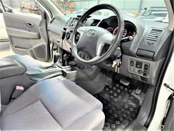 2012 Toyota Hilux SR KUN26R MY12 4X4 Glacier White