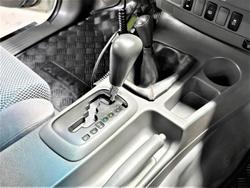 2012 Toyota Hilux SR KUN26R MY12 4X4 Glacier White