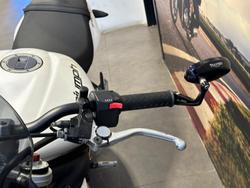 2014 Triumph Street Triple R ABS Street Triple White