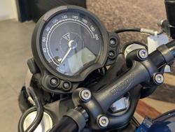 2026 Triumph Bonneville Bobber Bobber Blue