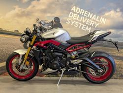 2025 Triumph Street Triple 765 RX Street Triple Silver