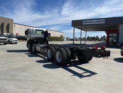 2025 Isuzu F Series FYJ 320-355 AT R67