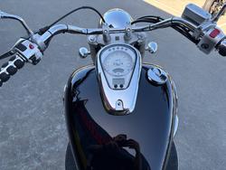 2017 Suzuki VL800 (BOULEVARD C50) BLACK