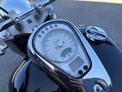 2017 Suzuki VL800 (BOULEVARD C50) BLACK